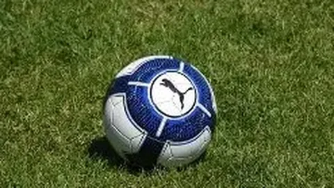 冰雪文创在哈尔滨崭新绽放，亚冬会激发冰雪旅游新热潮！